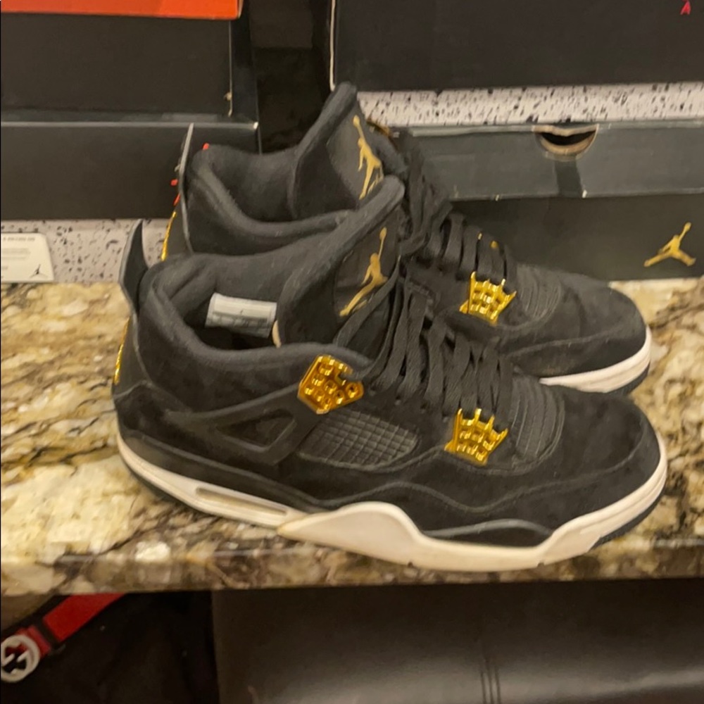 Jordan retro 4